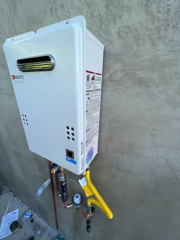 Tankless water heater installation for Temple-Beaudry homes